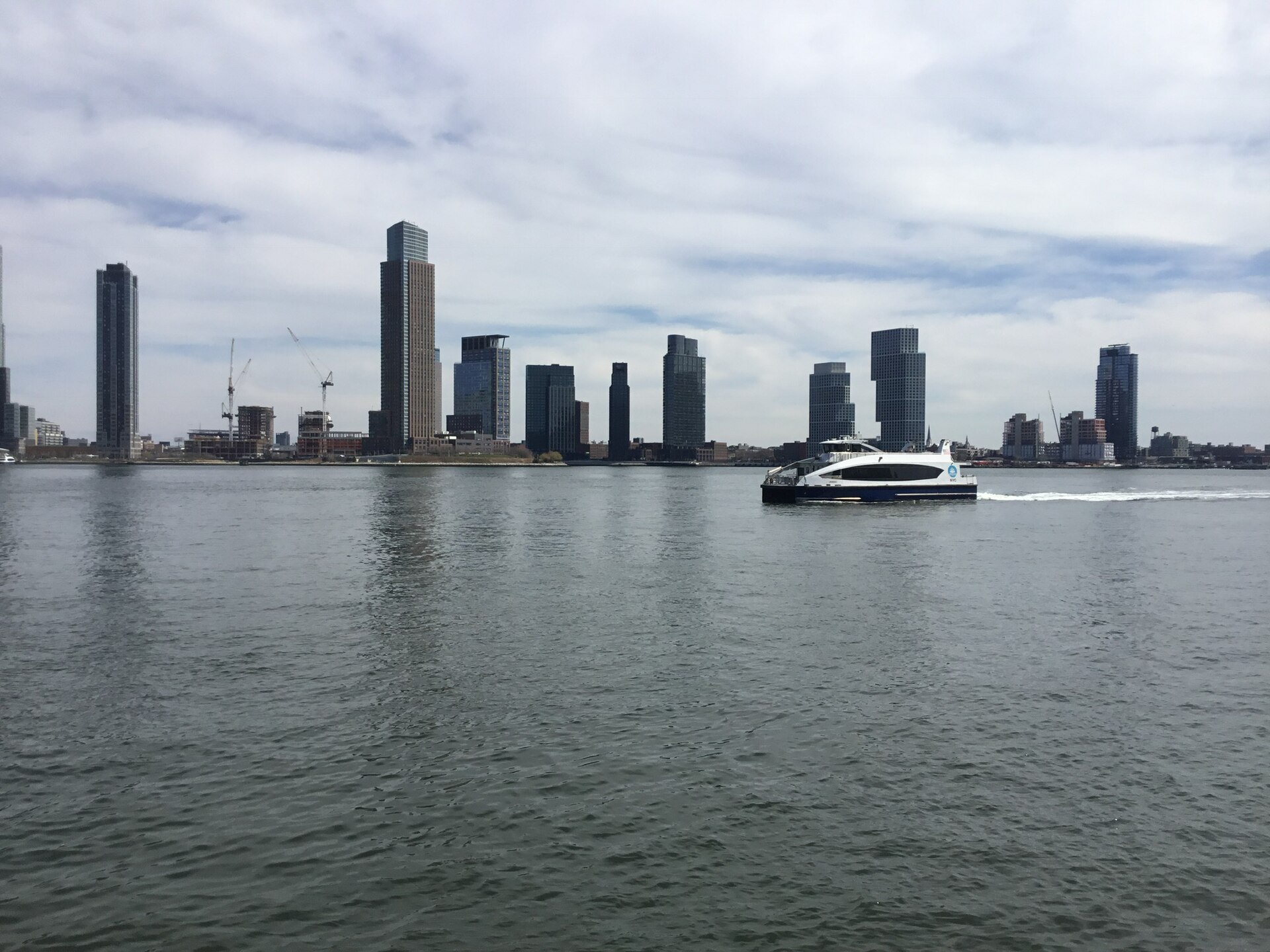 Port quay operations